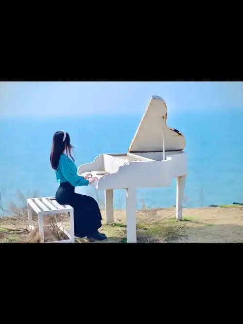 你在海边看风景  而你却是我的风景99羊圈子村 建议自驾去,附近很多