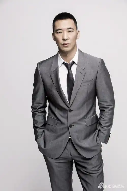 学霸富二代黄立行神秘身份曝光谈性感要幽默