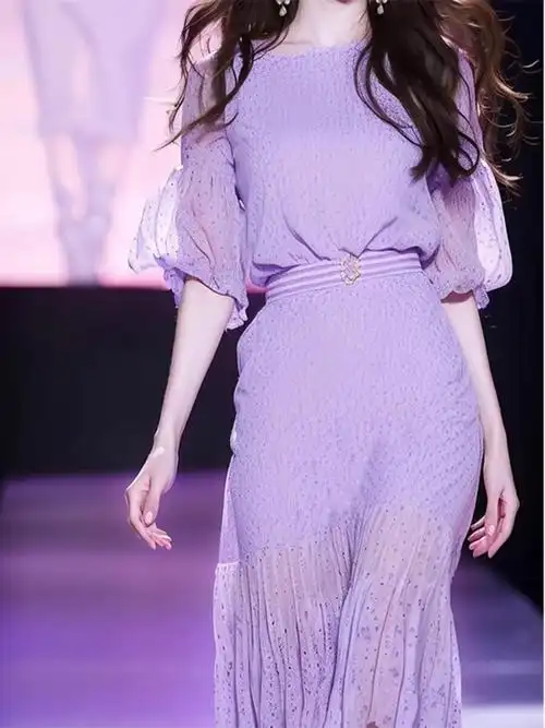 今年流行的漂亮名媛女装高端淑女气质穿搭紫色裙子两件套装女夏