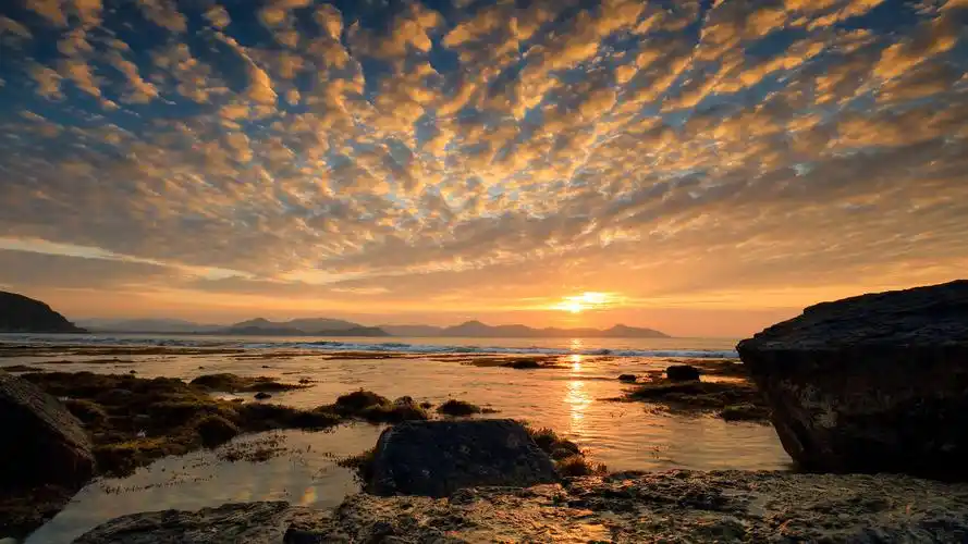 唯美海洋风景长曝光摄影高清宽屏桌面壁纸