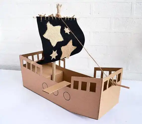 怎么废物利用纸箱纸盒子做海盗船