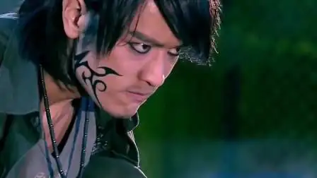 篮球火:残为了对付无极尊,连鬼刃都用上了,不料竟被一脚踹倒!