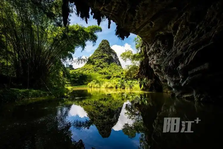 阳春玉溪三洞——游赏河水穿石 | 阳江图片网