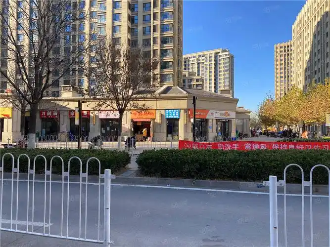 大把角餐饮商铺 300平米使用面积 无税费,北京朝阳双井富力城c区商铺