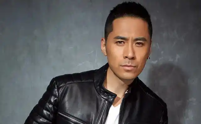 之后他又出演电视剧《大话西游》,《荒莽纪》颠覆粉丝的认知, 相比前