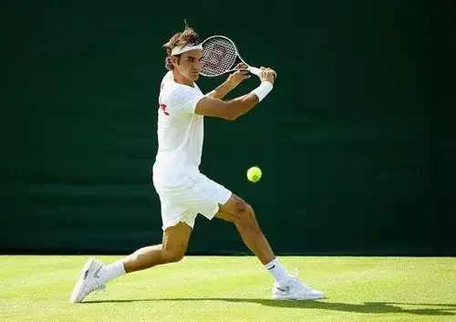 小贴士网球反手动作要领