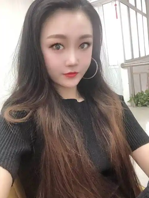 30岁离异女征婚照片(id:5304147)_新疆哈密征婚交友_我主良缘网