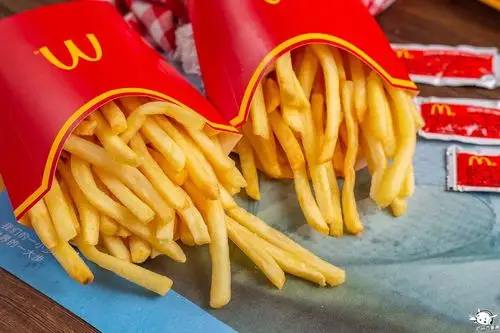 连续28天!麦当劳薯条买一送一,还有一款高颜值新品上线!_活动