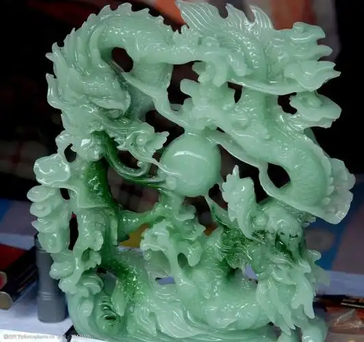 玉石翡翠古董图片