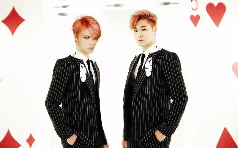 【允在】正主按头给我使劲磕糖 旧新一起磕允在大法好