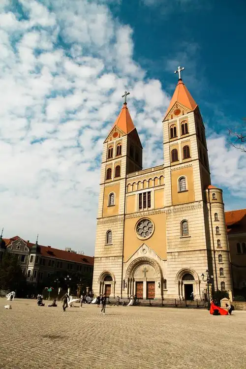 关于青岛天主大教堂.