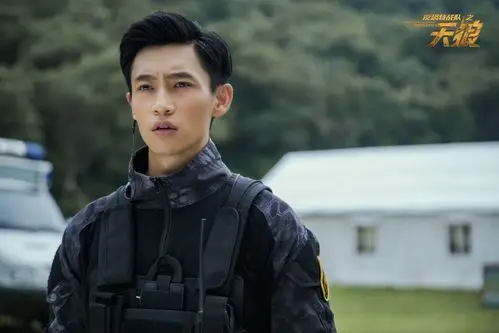 反恐特战队之天狼收官魏晨硬汉形象诠释爱国魂