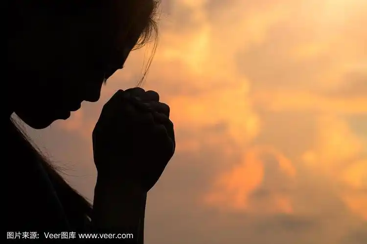 基督徒向上帝祈祷生命危机.