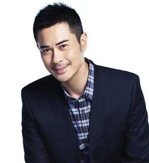 汪峰只是剪了寸头49岁油腻大叔秒变小鲜肉颜值状态都提升了