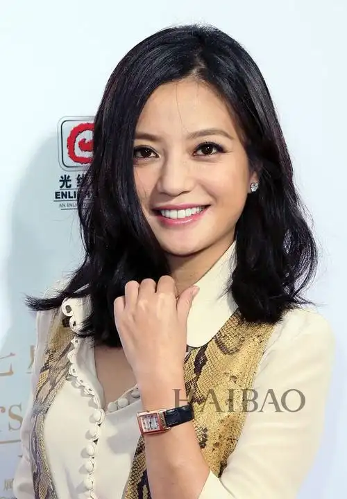 发型-花瓣网|陪你做生活的设计师 | ) 品牌大使赵薇留印好莱坞