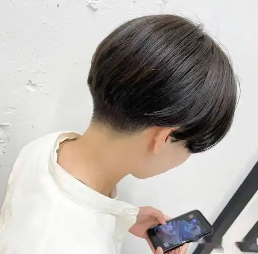 女生剪超短发,那帅起来,就没男生什么事了