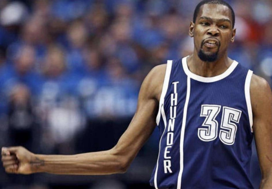 原创杜兰特天赋有多变态?小臂媲美保罗整只手,麒麟臂媲美詹皇