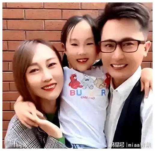 这一次42岁的央视名嘴杨帆彻底走上了另一条人生大道