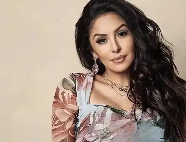 科比遗孀:2885万赔偿,身材暴瘦,守寡三年绯闻盛传