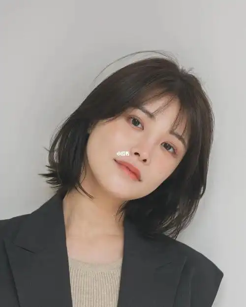 简单又可爱的短头发 最可爱又减龄短发少发