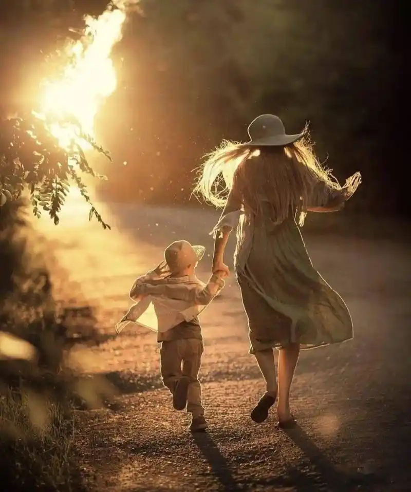 砚外之艺看完这些妈妈为孩子拍摄的照片太唯美了