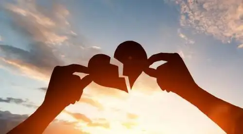 夫妻走到尽头的句子