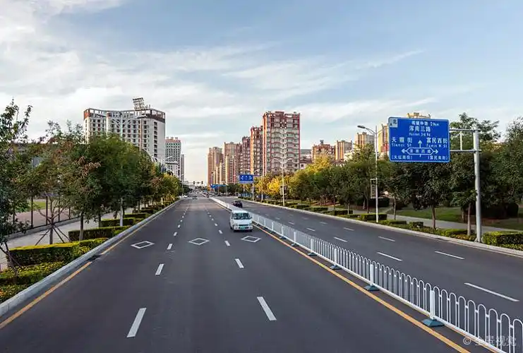 城市马路_图片大全—全景创意图库(quanjing.