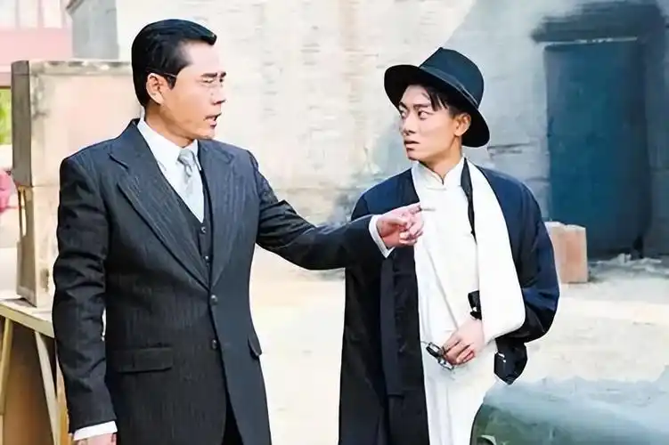 回顾陈宝国娶同学赵奎娥40年婚姻宠妻如宝今儿子让他很烦恼