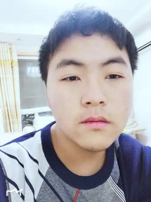 有张以前的照片