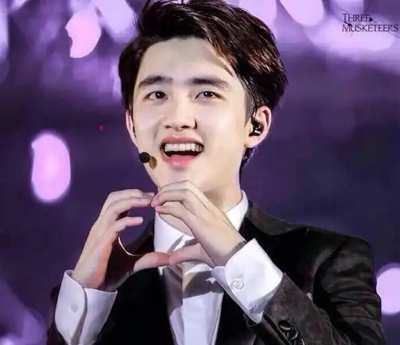 都暻秀是韩国大势男团exo的成员之一.