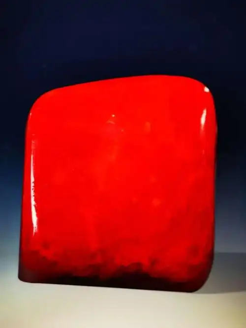 赤峰鸣石馆高鸣老先生的巴林鸡血石情怀