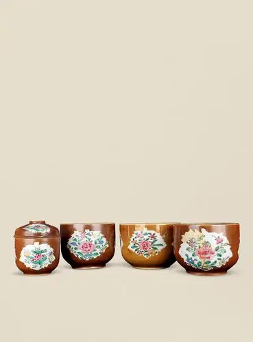 太平洋2017第三季文物艺术品拍卖会 瓷器专场 清雍正 酱釉开光粉彩