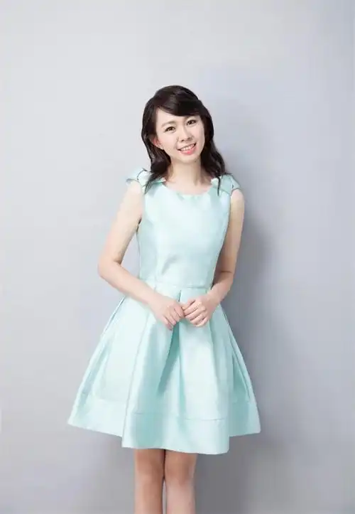 卓依婷经纪人(公司) _卓依婷代言费用价格_卓依婷平面肖像报价_梦之星