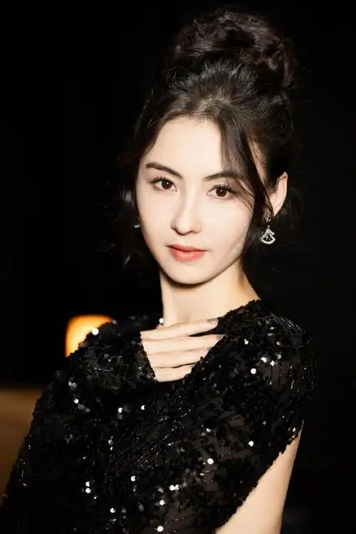 张柏芝的黑天鹅之路:从少女到影后的成长故事