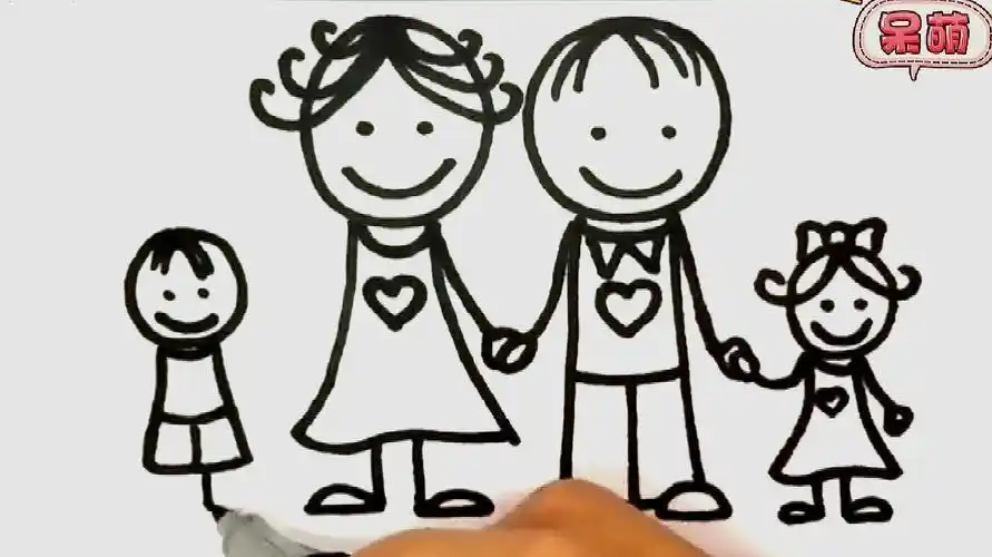 小朋友和爸爸妈妈一起去玩的简笔画