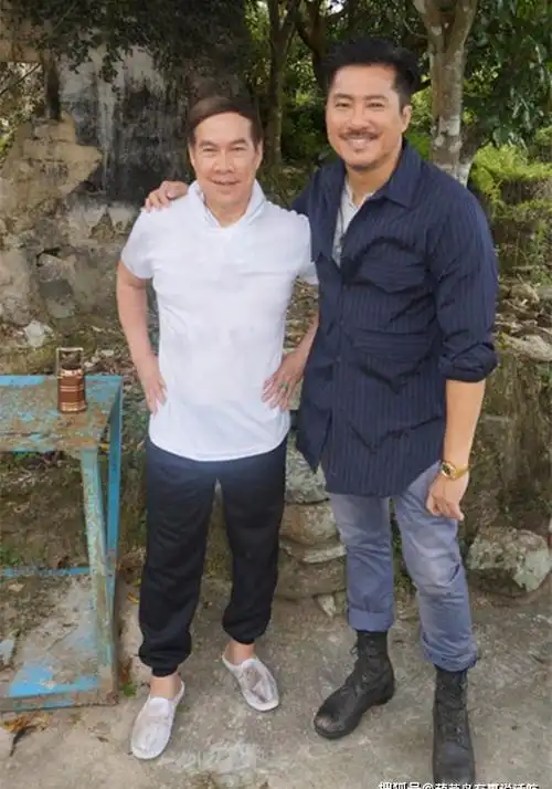 74岁白彪,曾三次出演郭靖,如今与妻子逍遥生活,让人十分羡慕