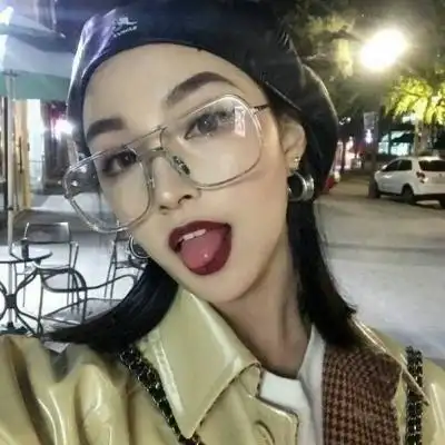 回车桌面>头像>女生头像>qq社会人头像女生霸气超拽精选快手头像女生