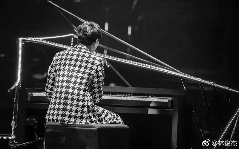 林俊杰圣所演唱会 | 12首经典歌曲超高能现场改编