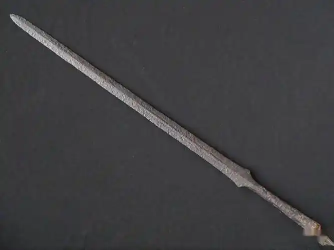 冷兵器时代长枪能达到多长?东方西方的答案差异明显