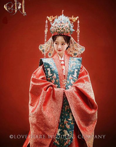 千山远黛 |  明皇后大衫明制汉服女婚服云锦凤冠霞帔花嫁原创设计