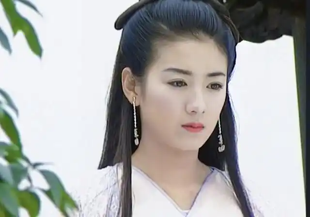 黄奕的7个绝美古装女驸马英气小燕子惹人怜最美的没争议