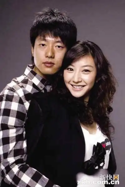 姚晨凌潇肃财产分配遭曝光 各得一套房产(图)