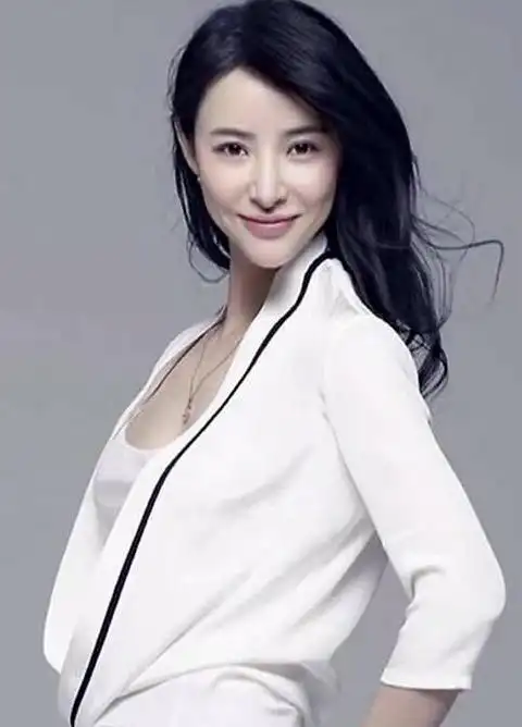 康作如疑似汪峰前妻