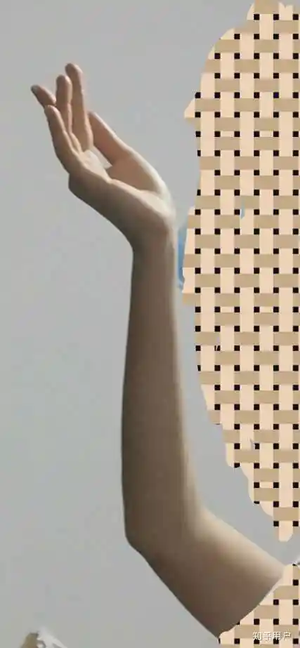 用户 额,其实现在很多妹子审美是喜欢那种细长细长,像跟豆芽的手臂,但