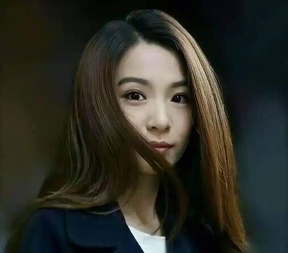 hebe田馥甄的三观真的无语,受了这么大的伤害,就应该勇敢发声