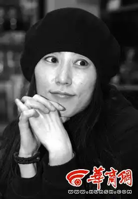 前女友姜昕再提陈年旧事:窦唯曾扮女人逗乐