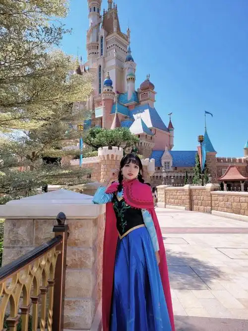香港迪士尼 万圣季冰雪奇缘安娜公主cos
