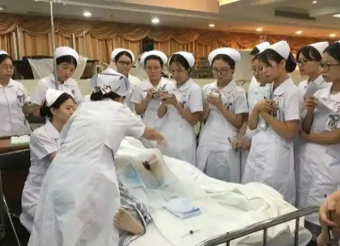 听说过教育护士?她们的工作原来是