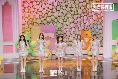 《青春有你2》优质舞台频出 虞书欣上官喜爱对决引期待