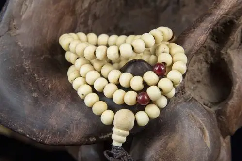 白檀108颗精美佛珠 手链檀木女士饰品员工福利白檀木佛珠白檀香木